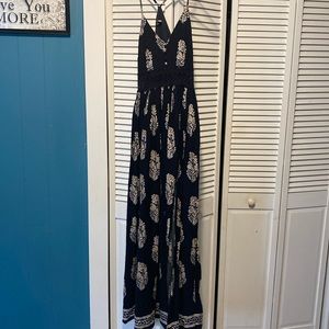 Fashion Nova Size Small Maxi Dress